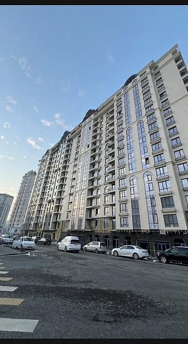 5: Продаётся 1-комнатная квартира площадью 62,45 м² в современном — 1