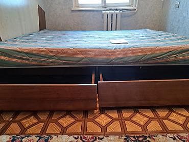 Шкафтар: Двуспальная кровать с матрасом и изголовьем - Размер: визуально — 5