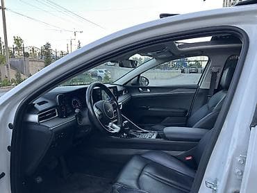 geely galaxy e5: Kia K5: 2021 г., 2 л, Автомат, Газ, Седан — 8