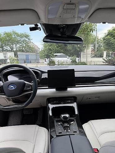 byd 5: BYD E9: 2021 г., Автомат, Электромобиль, Седан — 4