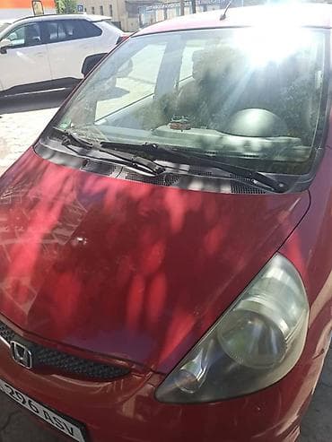 honda jazz запчаст: Honda Jazz: 2005 г., Автомат, Хэтчбэк — 4