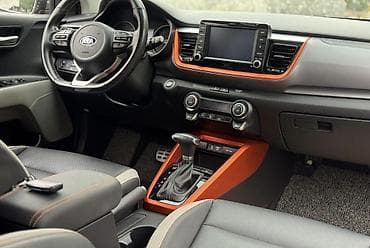 срочно продаю афто: Kia Stonic: 2017 г., 1.6 л, Автомат, Дизель, Кроссовер — 9