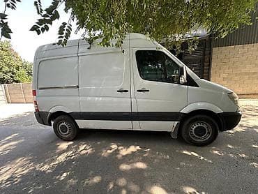 v class: Легкий грузовик, Mercedes-Benz, Новый — 4