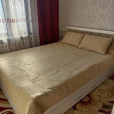 Кровати: Двуспальная кровать, Б/у, С матрасом, длина - 225 см — 6