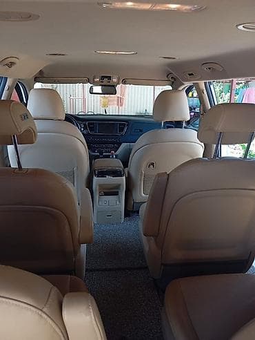 Продажа авто: Kia Carnival: 2019 г., 2.2 л — 4