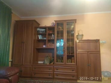 Шкафы-купе: Стенка производства Польша . состояние хорошее — 1