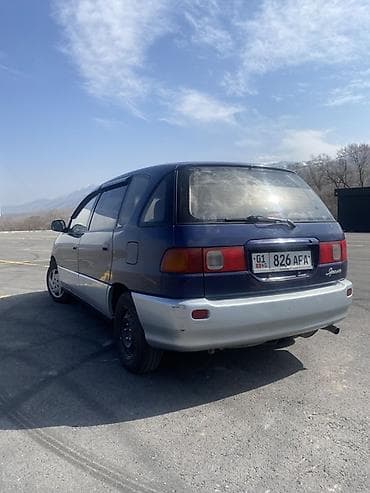 town ace: Toyota Ipsum: 1999 г., 2 л, Автомат, Бензин, Минивэн — 6