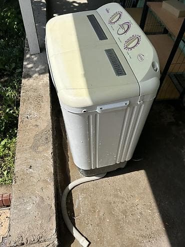 Бытовая техника: Цена договорная Полуавтоматическая стиральная машина с центрифугой — 2