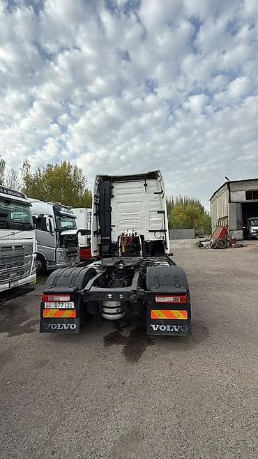 Тягач, Volvo, 2014 г. at lalafo.kg Тягач, Volvo, 2014 г.