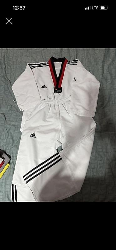 кимено: Кимоно для тхэквондо Adidas (dobok) - Комплект: куртка с воротом — 1