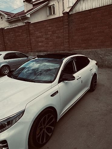 byd e5: Kia K5: 2017 г., 1.7 л, Робот, Дизель, Седан — 3