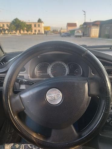 чанган машына: Daewoo Nexia: 2012 г., Седан — 1