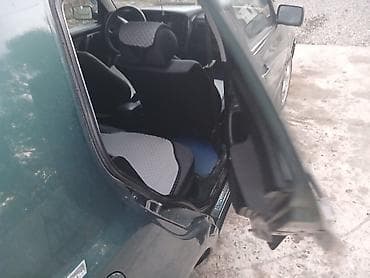 devo matiz: Volkswagen Golf: 1996 г., 1.8 л, Механика, Бензин, Хэтчбэк — 6