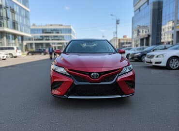 Toyota Camry: 2019 г., 2.5 л, Автомат, Бензин, Седан