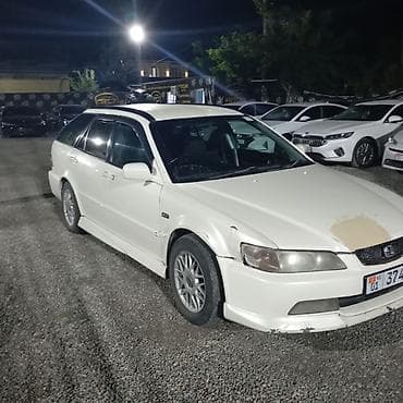 Honda Accord: 2001 г., Универсал