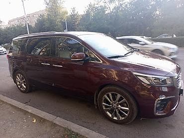 Kia Carnival: 2018 г., 2.2 л, Автомат, Дизель, Минивэн — 3