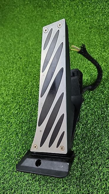 bwm x6: Педаль е70 Е71 ф10 ф01 Год 28 637 В отличном состоянии, очень большой — 5