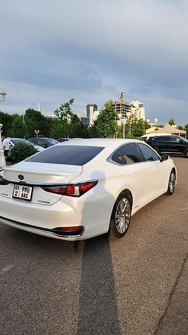 Lexus: Lexus ES: 2019 г., 2.5 л, Автомат, Гибрид, Седан — 6