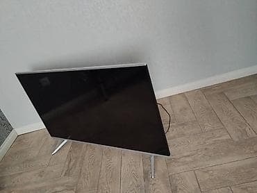 телевизор диагональ 53 см: Телевизор LED, диагональ около 40–43". Тонкие рамки, серебристые — 2