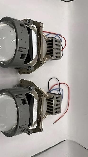 led фара: Биксеноновые/би-LED линзы для автомобильных фар (пара) - Тип — 1