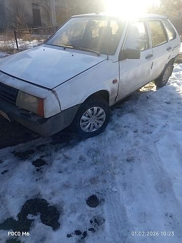 ВАЗ (ЛАДА) 2109: 1991 г., 1.5 л, Механика, Бензин, Хэтчбэк at lalafo.kg ВАЗ (ЛАДА) 2109: 1991 г., 1.5 л, Механика, Бензин, Хэтчбэк