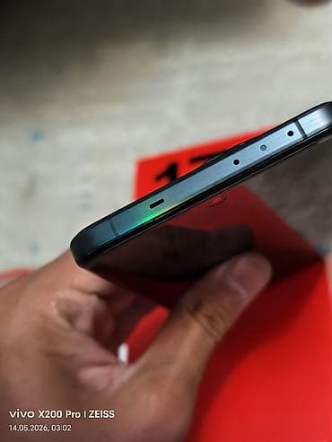 oneplus 13 глобальная версия купить: OnePlus 13, Б/у, 256 ГБ, цвет - Черный, 1 SIM, 2 SIM, eSIM — 9