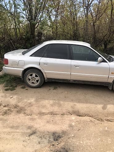 kirgiz auto: Audi A6: 1995 г., 2 л, Механика, Бензин, Седан — 2