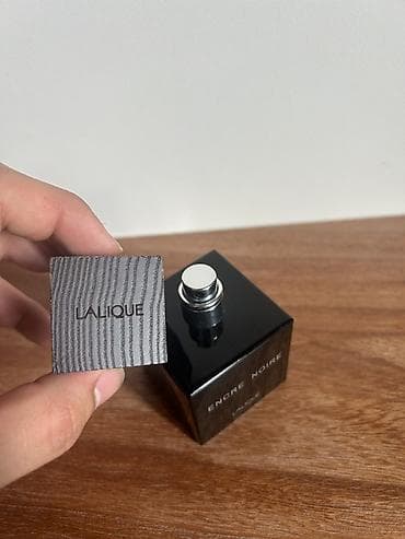 эфирный масло: Lalique Encre Noire Eau de Toilette, 50 мл Оригинал. Распродаю из — 2