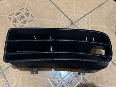 Решетка радиатора Volkswagen 2003 г., Б/у, Оригинал