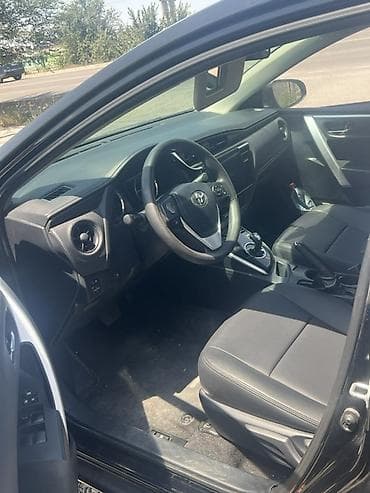 coroll: Toyota Corolla: 2019 г., 1.8 л, Робот, Гибрид, Седан — 4