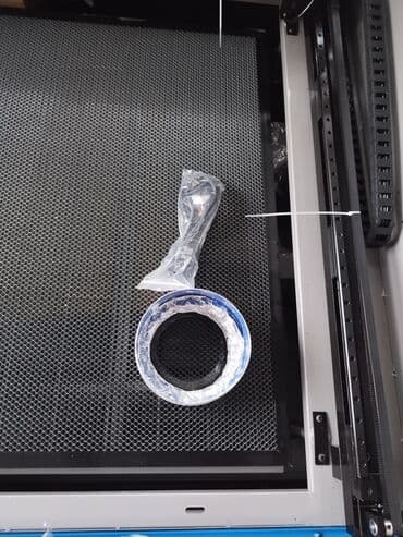 лазерный очиститель: Лазерный станок с ЧПУ Для резки, Новый — 3