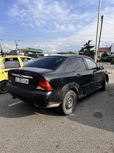 маш: Ford Focus: 2000 г., 1.8 л, Механика, Бензин, Седан — 4