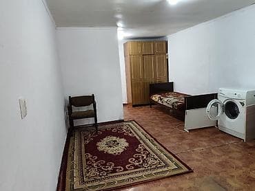 Куплю комнату: Бир бөлмөлүү времянка кичинекей кошумча бөлмөсү менен ижарага берилет — 1