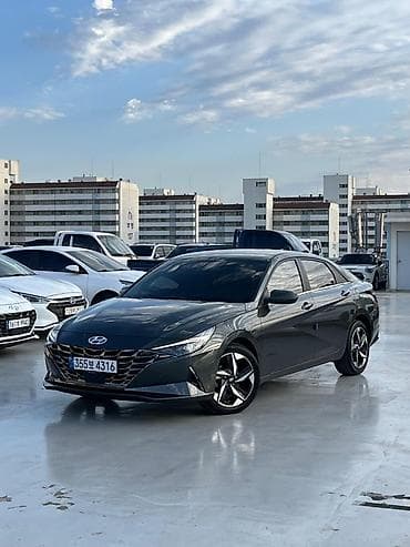 Hyundai Elantra: 2021 г., 1.6 л, Автомат, Бензин, Седан