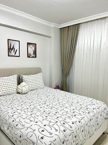 Студия, Душевая кабина