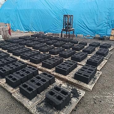 Пескоблоки и шлакоблоки различных типов и размеров. Описание: - at lalafo.kg Пескоблоки и шлакоблоки различных типов и размеров. Описание: -