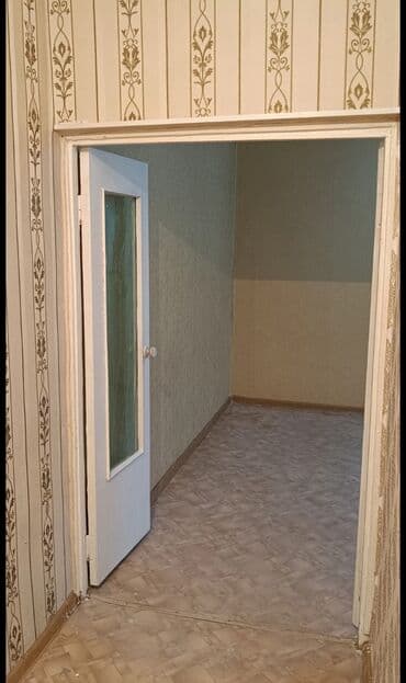 аренда дома с баней и бассейном: 3 комнаты, 61 м², 104 серия, 3 этаж, Косметический ремонт — 11