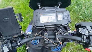 купить трицикл с кабиной: Скутер XiaoAi (кастом ADV-стиль) Описание и оснащение: - Двигатель — 2