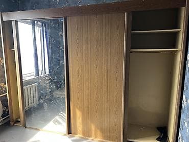 Шкафы-прихожие: Шкаф купе, Б/у, С зеркалом, Дерево — 2