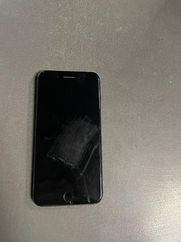 Apple iPhone: IPhone 8 Plus, Б/у, 256 ГБ, Черный, Чехол — 3