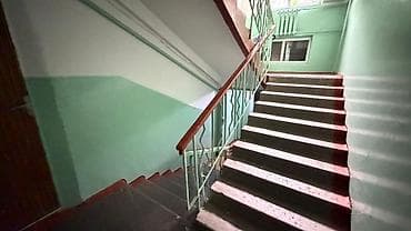 Батирлер: 3 бөлмө, 58 м², 3-мкр 104-серия, 1 кабат, Жаңы ремонт — 10
