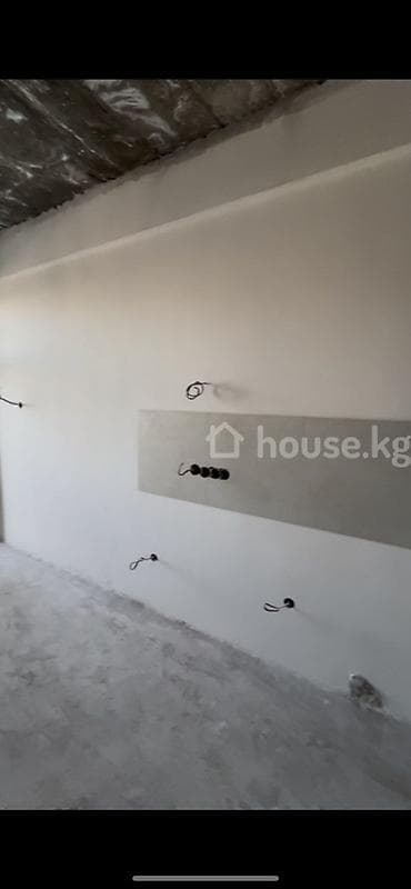 Недвижимость: 1 комната, 58 м² — 3