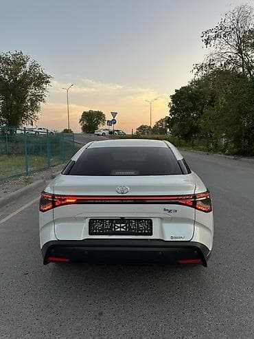 тойота приус гибрид цена: Toyota bZ3: 2023 г., 5.5 л, Автомат, Электромобиль, Седан — 4