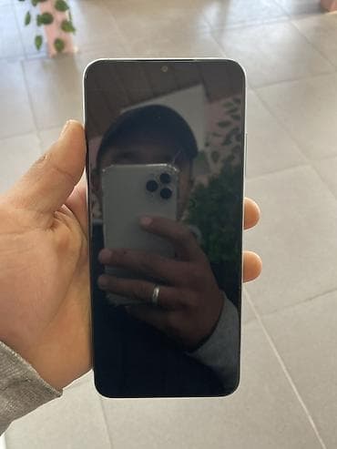 redmi 11 note: Samsung Galaxy A22 5G, цвет - Зеленый, 2 SIM — 1