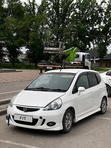аккорд 5: Honda Fit: 2003 г., 1.5 л, Вариатор, Бензин, Хэтчбэк — 1