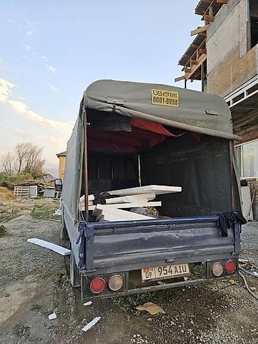 лодка бу: Kia BONGO: 2005 г., 2.5 л, Механика, Дизель — 3