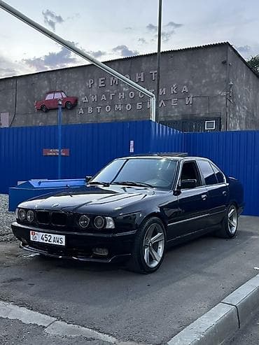 BMW 5 series: 1993 г., 2.3 л, Седан