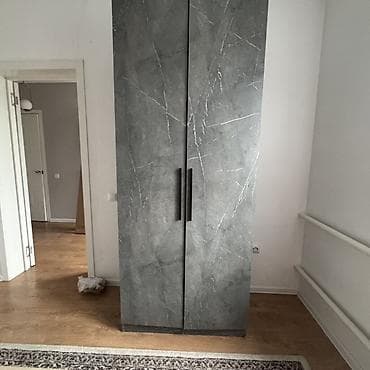 Шкафтар: Шифоньерлер, кийидер үчүн шкафтар, Түз — 1