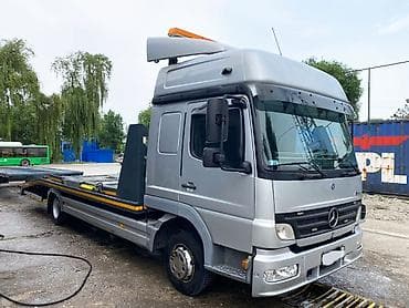 авто вышка продаю: Эвакуатор, Mercedes-Benz, 2005 г., Ломаная — 4