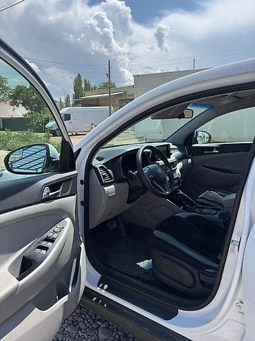 Транспорт: Hyundai Tucson: 2019 г., 2 л, Автомат, Бензин, Кроссовер — 7